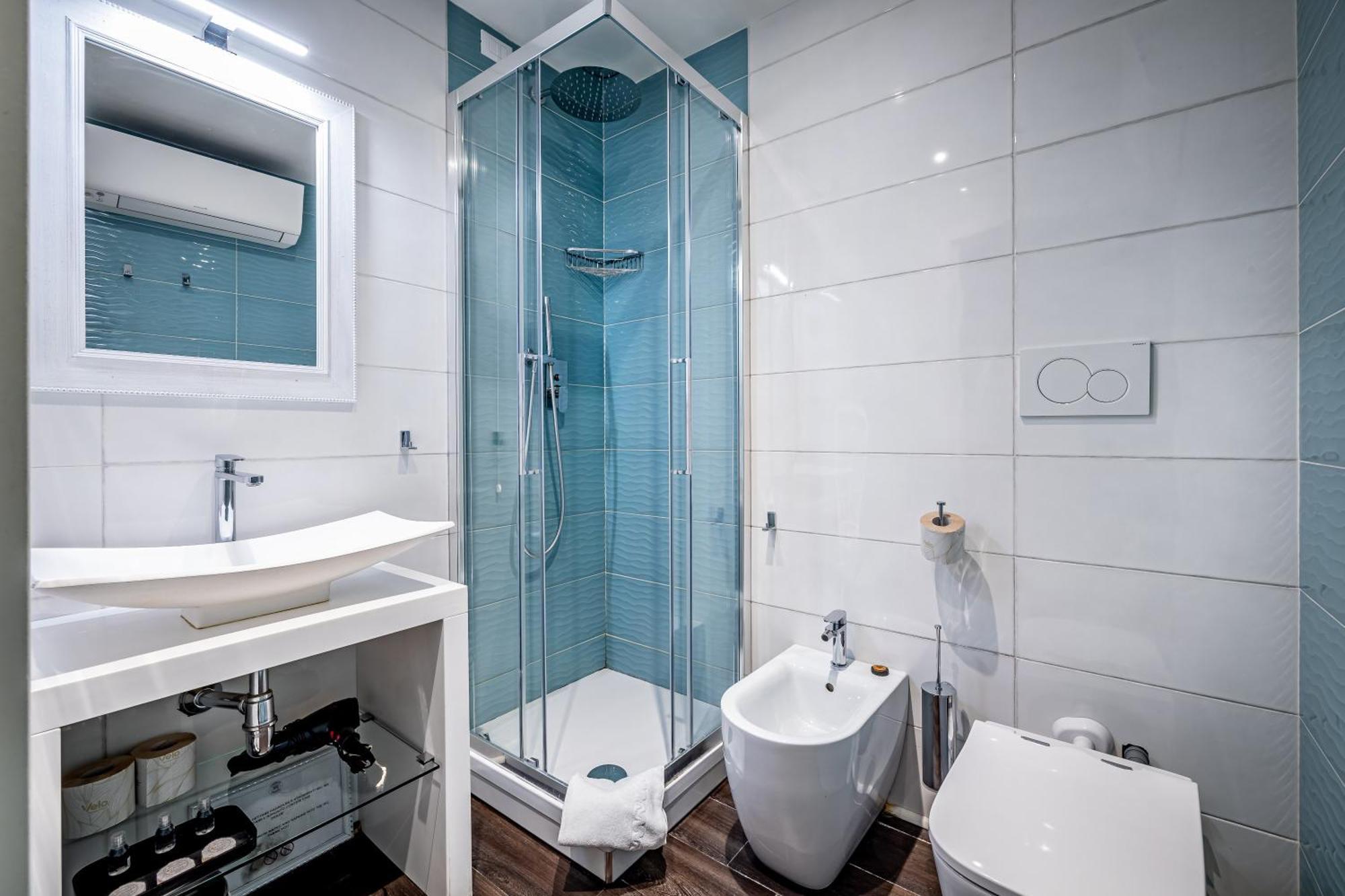 Hs4U The Romantic Luxury Apartment Прато Екстериор снимка