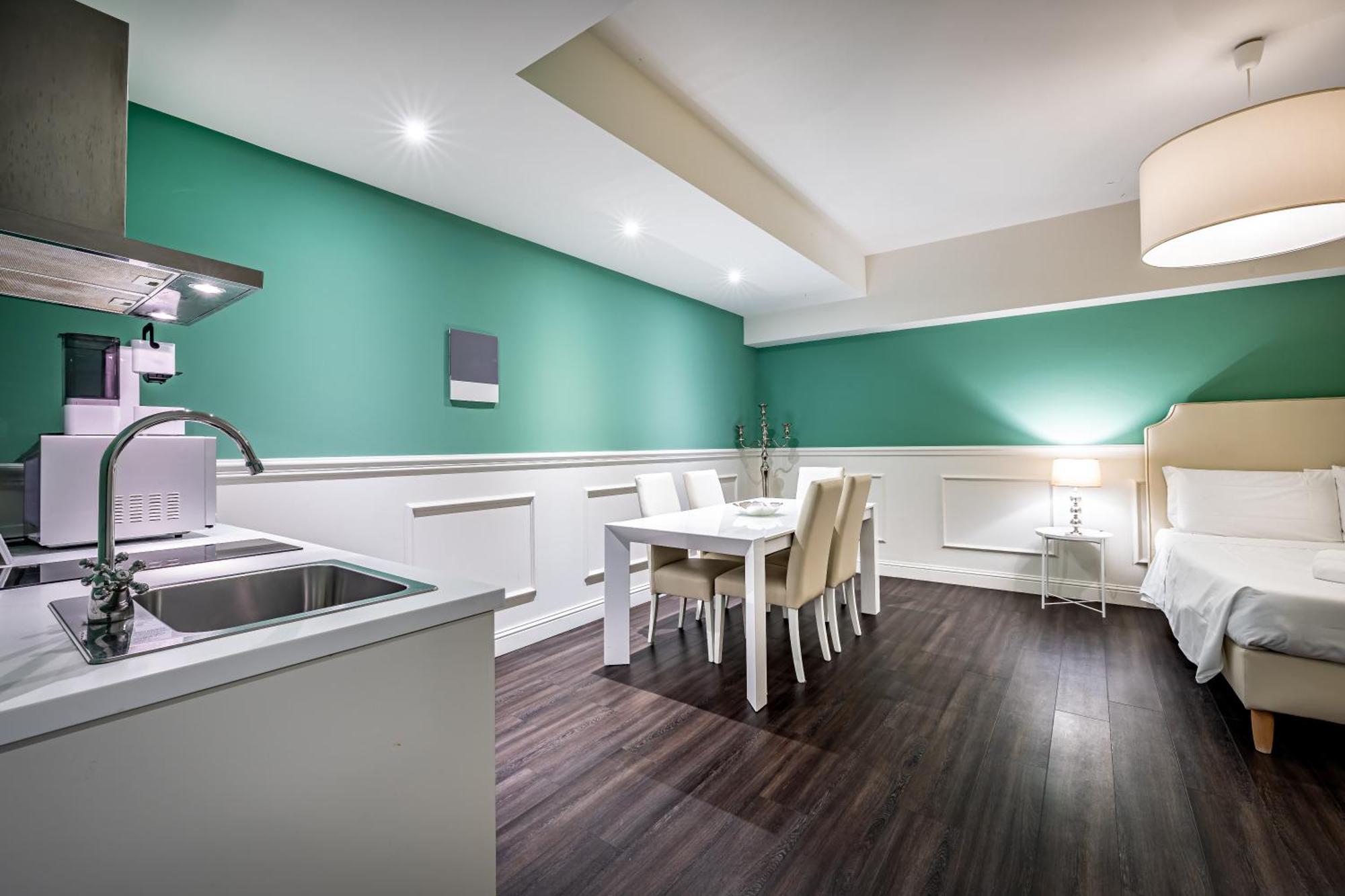 Hs4U The Romantic Luxury Apartment Прато Екстериор снимка
